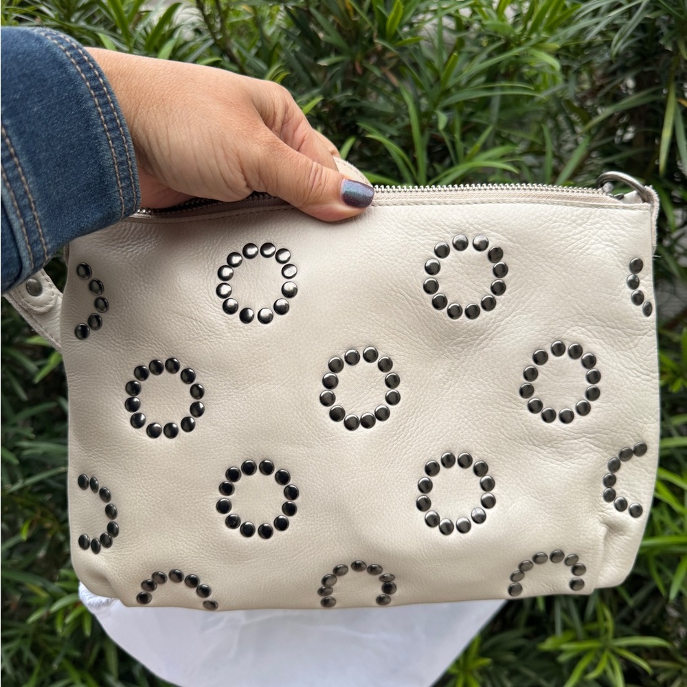 Latico Stevie Studs Leather Crossbody Bag 🔥 DISCONTINUED 🔥 - Picture 2 of 10